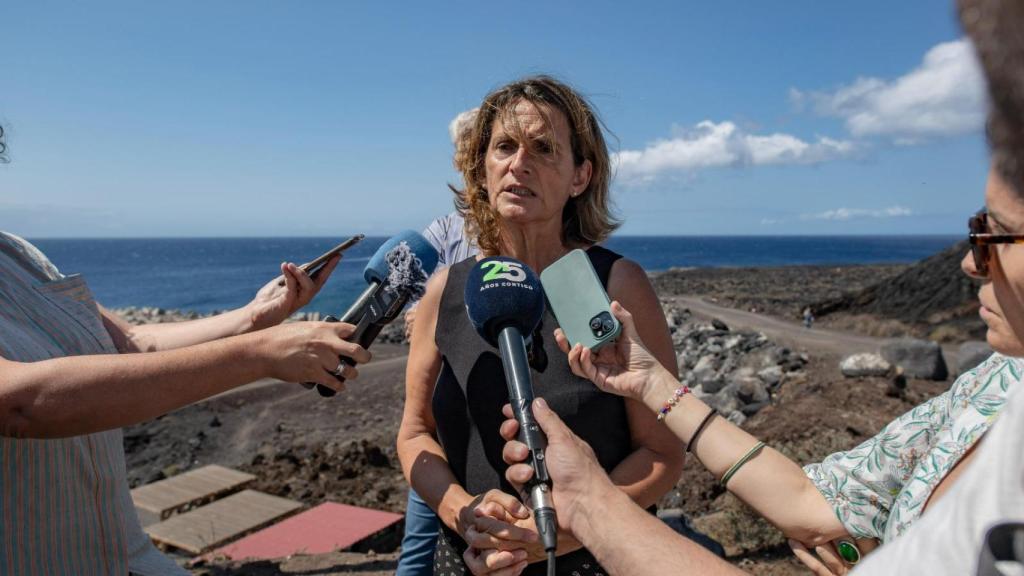 La ministra de Transición Ecológica, Teresa Rivera, en una reciente visita a Canarias.