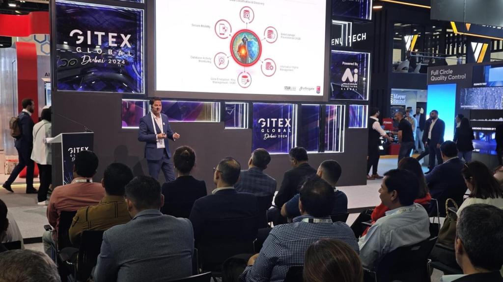 Una de las conferencias sobre ciberseguridad que se celebraron en Gitex Global 2024.