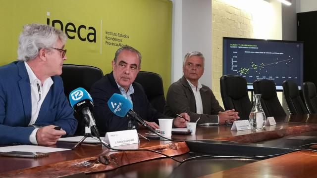 La afiliación alcanza máximos históricos y el desempleo cae a datos de 2008 en la provincia de Alicante