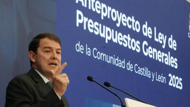 . El presidente de la Junta de Castilla y León, Alfonso Fernández Mañueco, comparece en rueda de prensa para presentar el anteproyecto de Ley de Presupuestos Generales de la Comunidad de Castilla y León para el año 2025.