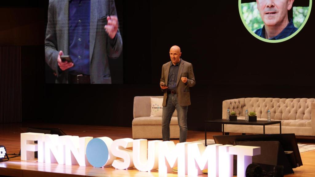 Andrés Contao, CEO de Finnosumit, en la apertura de Finnosummit 2024.