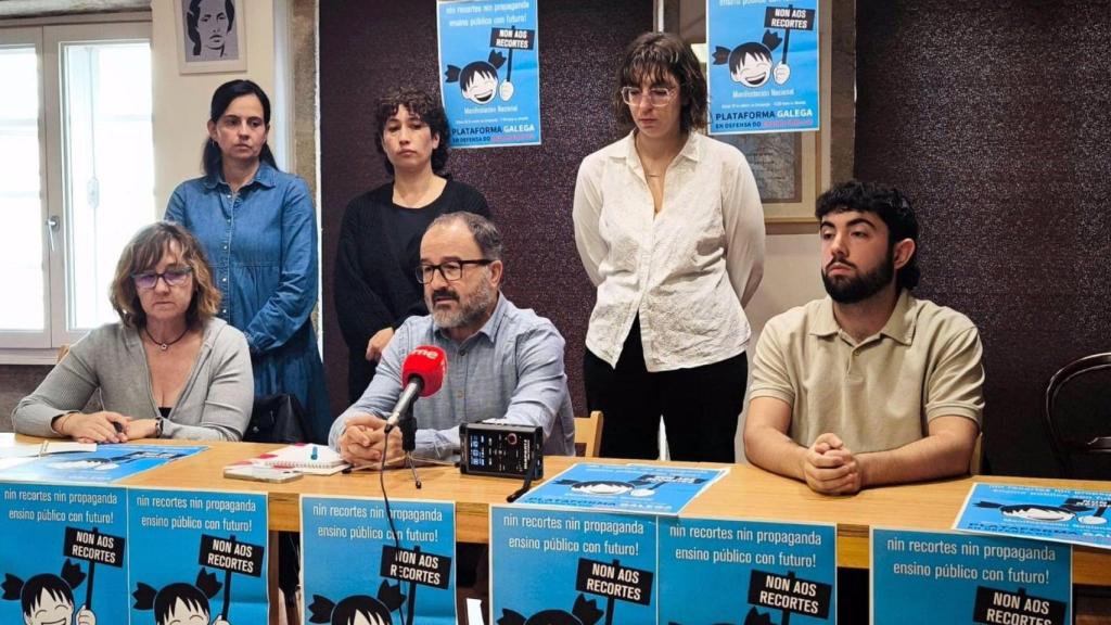 Rueda de prensa de la Plataforma Galega en Defensa do Ensino Público.