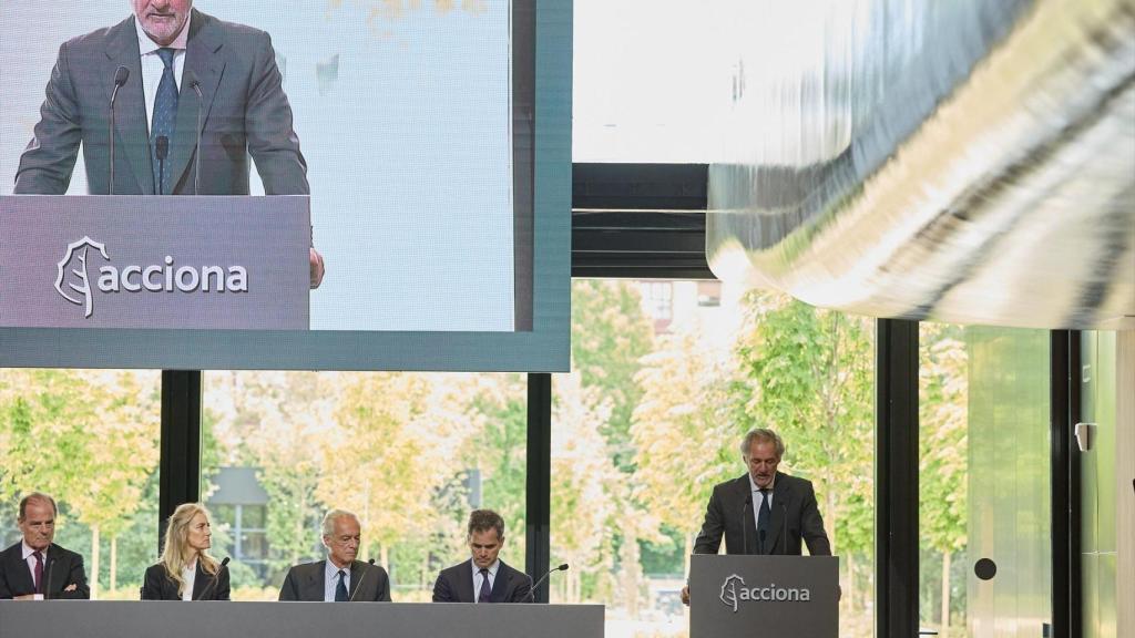 El CEO de Acciona, José Manuel Entrecanales, interviene durante una junta general ordinaria de accionistas de Acciona, a 20 de junio de 2024.