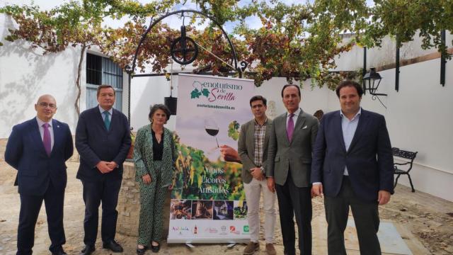 Fotografía de la presentación de la Guía de Enoturismo