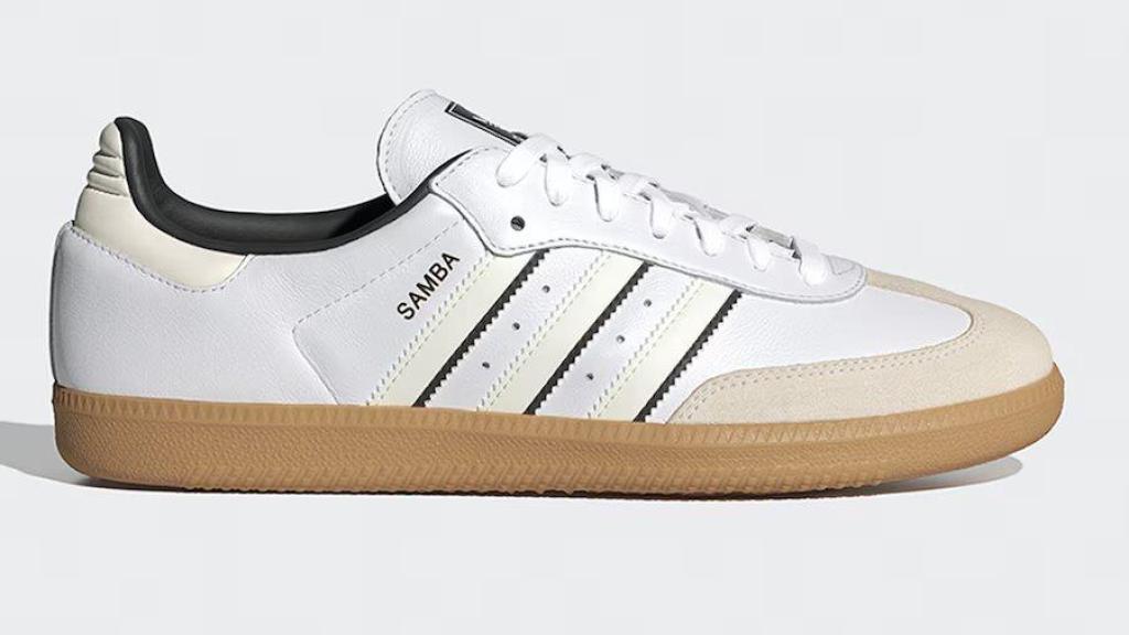 Adidas Samba.