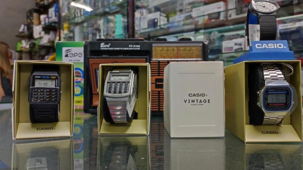 Relojes de la marca Casio que vende Lagares en A Coruña.