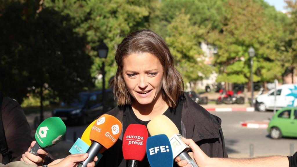 Maria Casado en el funeral de Mayra Gómez Kemp.