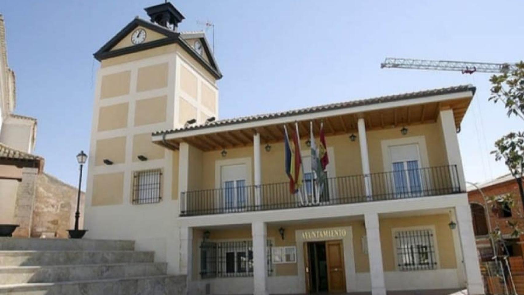 El Ayuntamiento de Ontígola (Toledo).