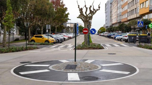 Acaban en A Coruña las obras de reurbanización parcial en la avenida de Casanova de Eirís