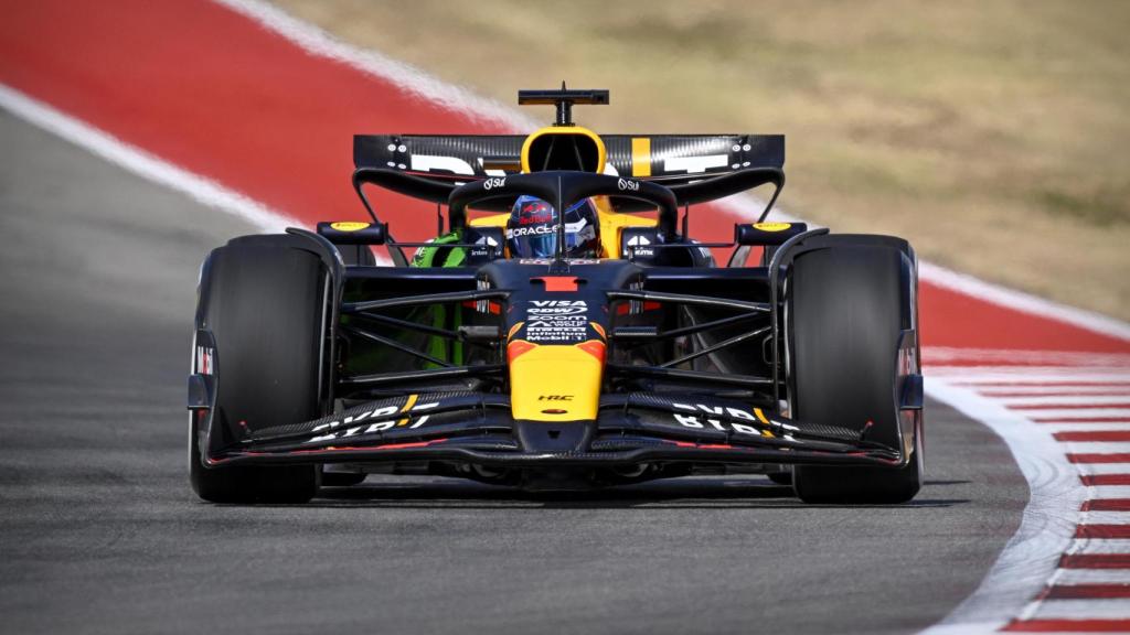 Max Verstappen se lleva la pole en Austin.