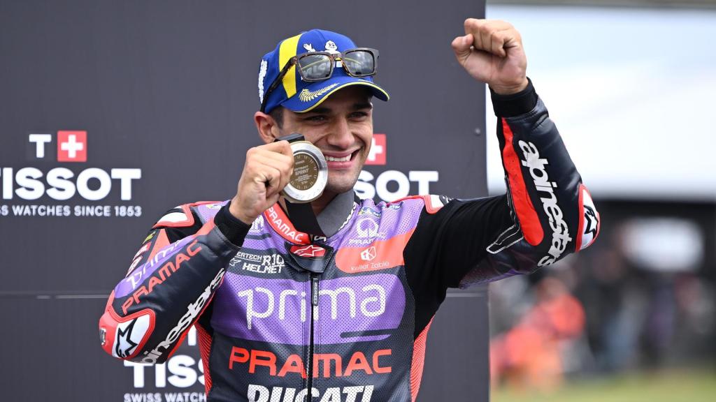 Jorge Martín celebra su victoria en la carrera al sprint, en el circuito de Phillip Island.