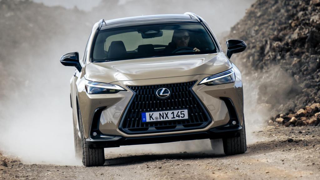 Lexus NX Overtrail.