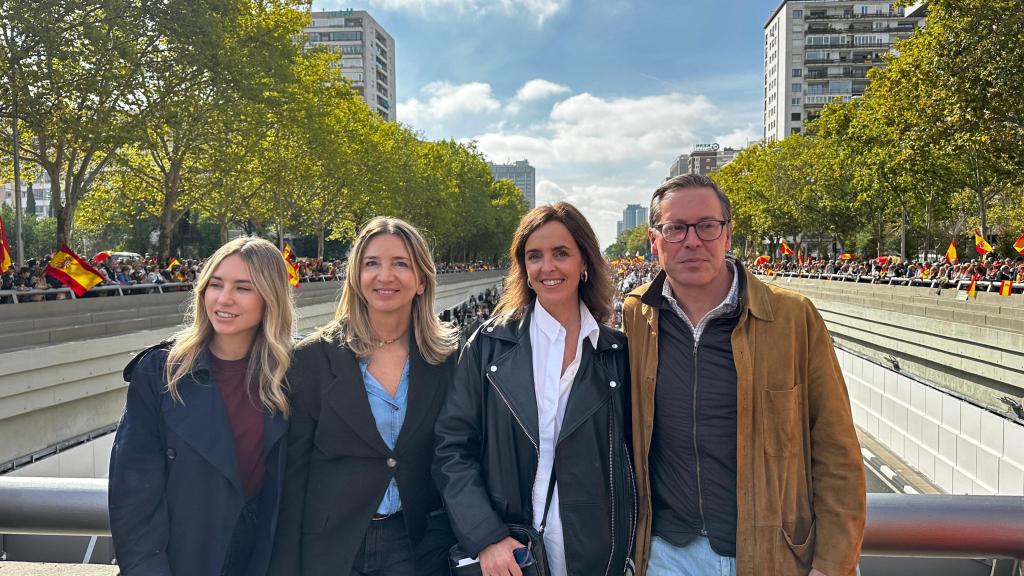 Noelia Núñez, Alicia García, Carmen Fúnez y Alfonso Serrano.