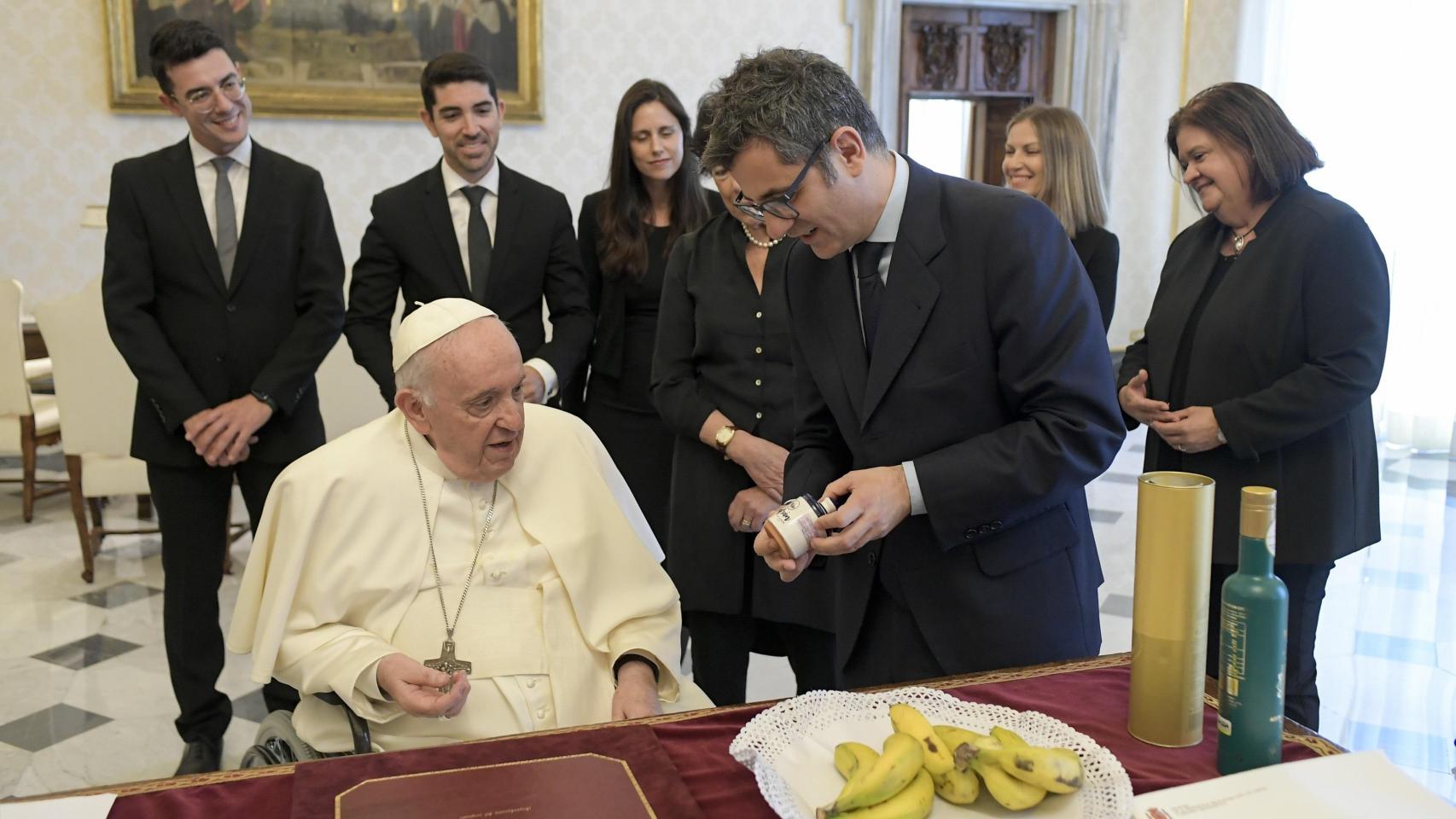 El Papa recibe al ministro de la Presidencia, Relaciones con las Cortes y Memoria Democrática, Félix Bolaños, en El Vaticano.