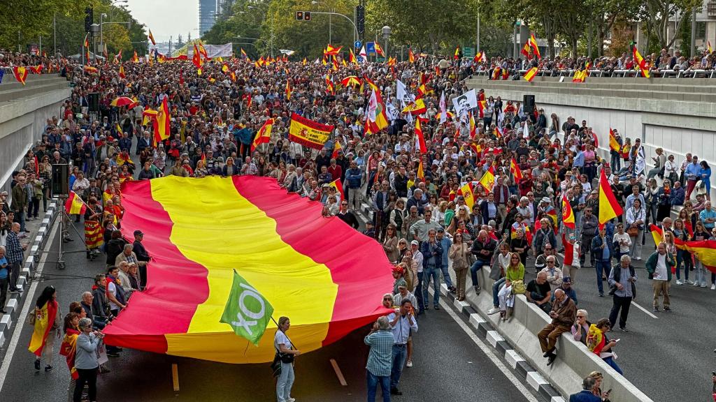 Manifestación contra el Gobierno en Plaza de Castilla, en Madrid.