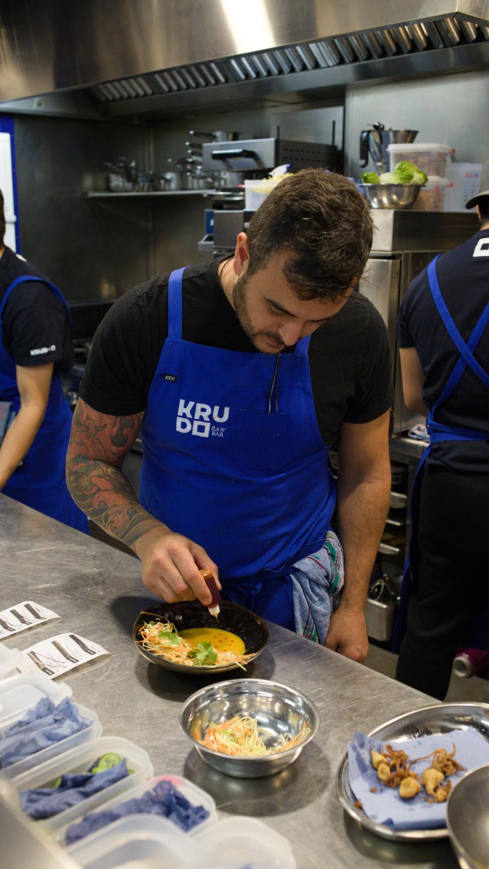 El chef Rafa Bergamo en Krudo.