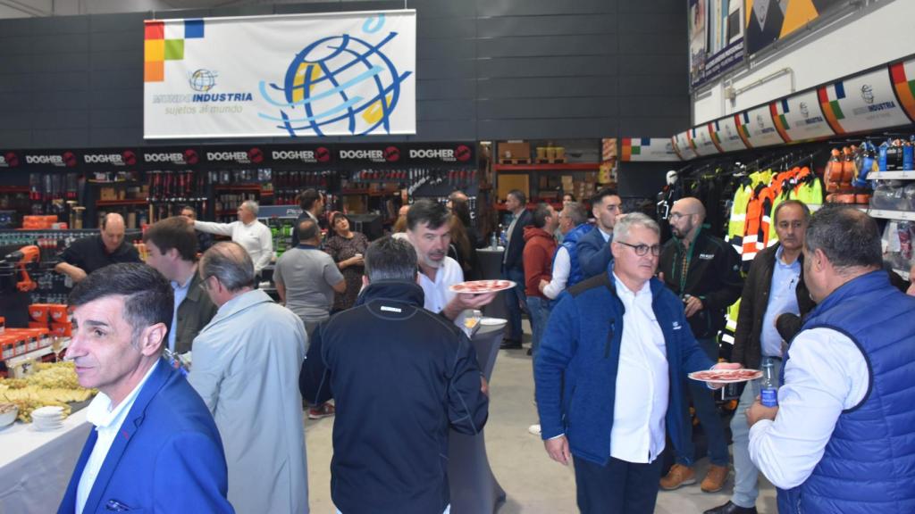 Celebración de la reapertura de Mundo Industria Salamanca