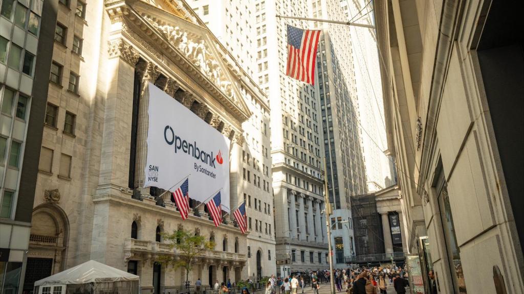 Logo de Openbank en Wall Street.