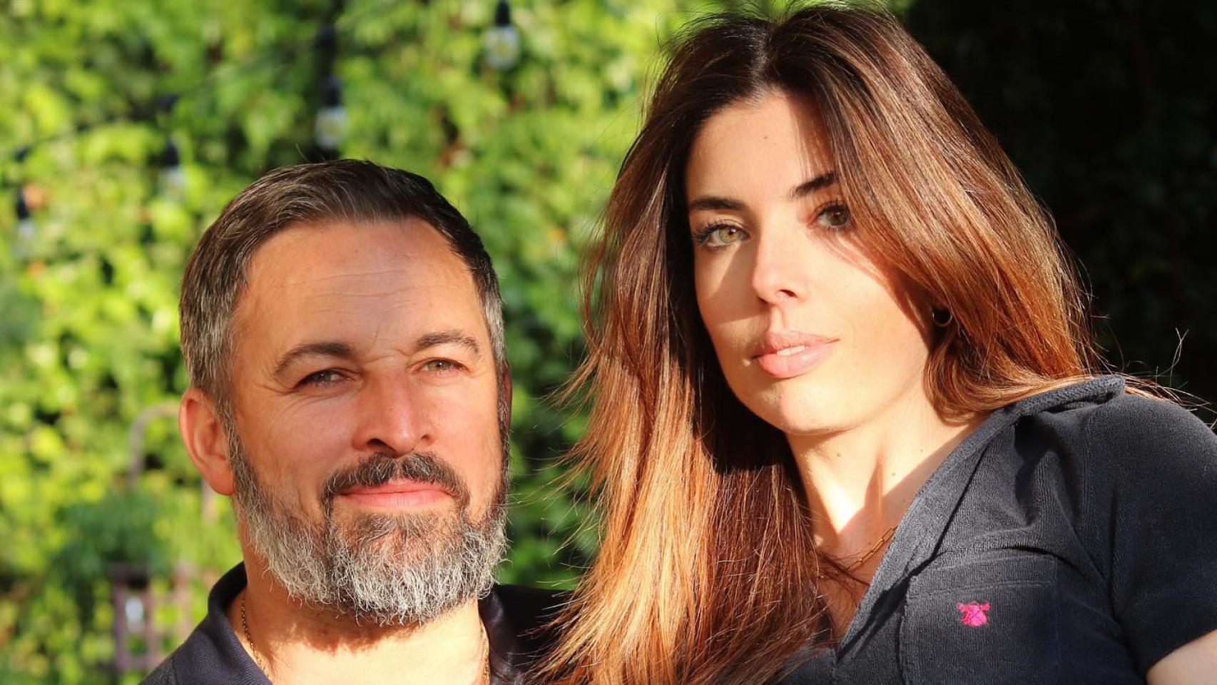 Lidia Bedman y Santiago Abascal.