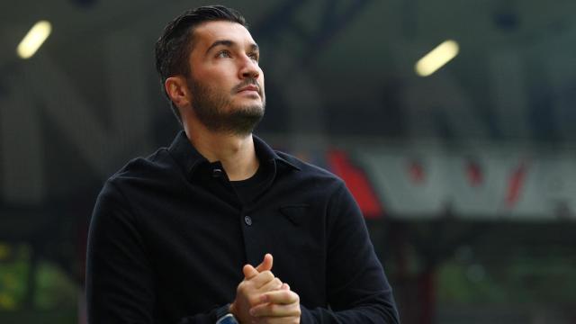 Nuri Sahin, exfutbolista del Real Madrid, durante un partido como técnico del Borussia Dortmund