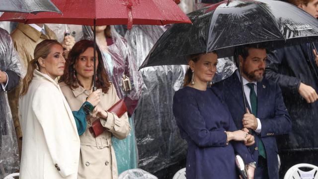 María Guardiola, Isabel Díaz Ayuso, Marga Prohens y su marido Javier Bonet el pasado 12 de octubre.