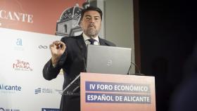 Luis Barcala en el IV Foro de EL ESPAÑOL de Alicante.