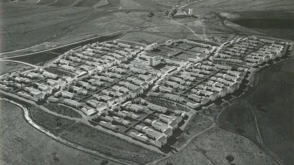 Vista aérea del pueblo de colonización de Villalba-Calatrava.