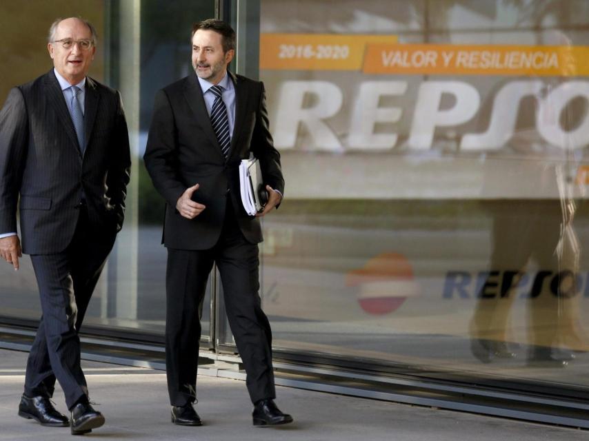 El presidente de Repsol, Antonio Brufau, y su consejero delegado, Josu Jon Imaz.