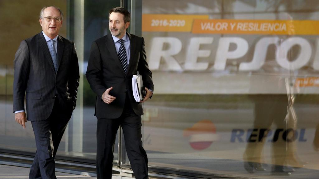 El presidente de Repsol, Antonio Brufau, y su consejero delegado, Josu Jon Imaz.