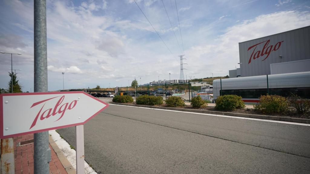 Fachada de la planta de Talgo, a 29 de agosto de 2024, en Rivabellosa, Álava, País Vasco.