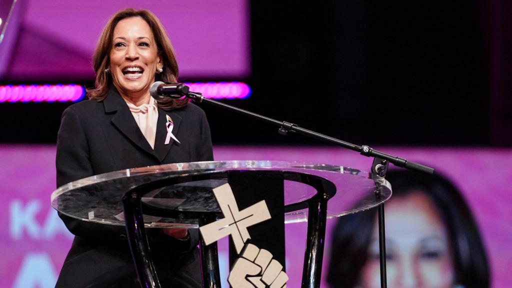 Kamala Harris durante un acto de campaña este domingo en Georgia.