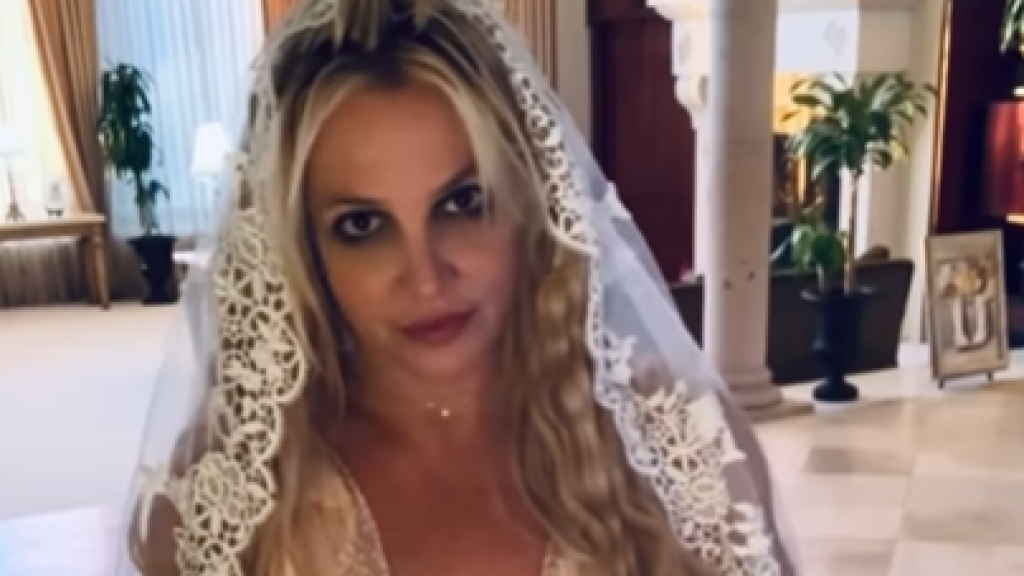 Britney Spears, vestida de novia.