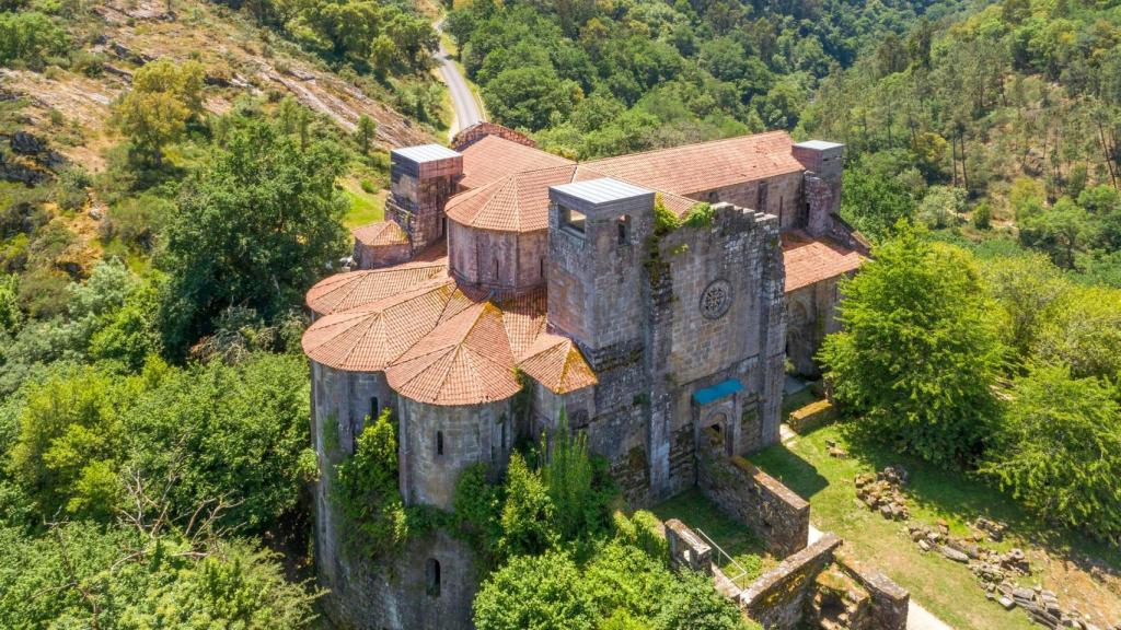 Monasterio de San Lourenzo de Carboeiro