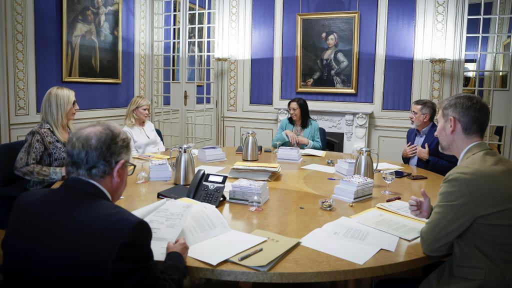 Reunión de la Mesa de Las Cortes Valencianas este martes