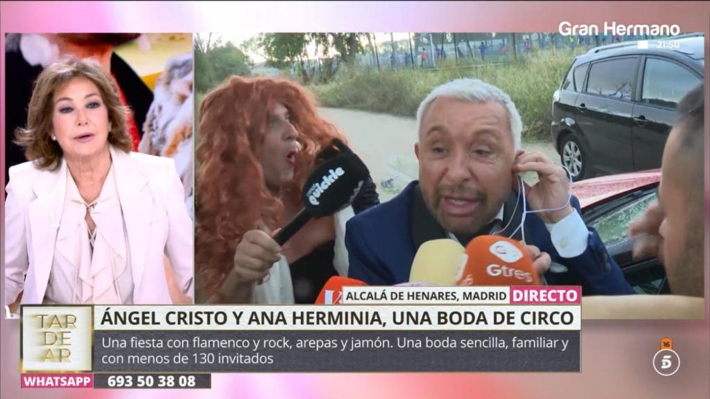 Momento de la entrevista de Ana Rosa y Parada