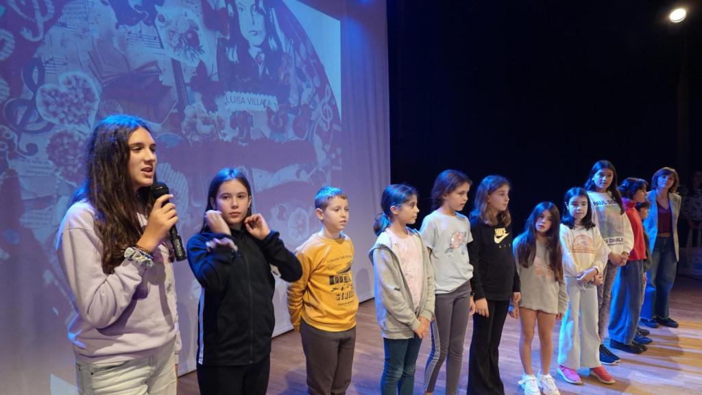 Colegios de A Coruña y Pontevedra ganan los premios 'Contadnos vuestro Día de Luisa Villalta'