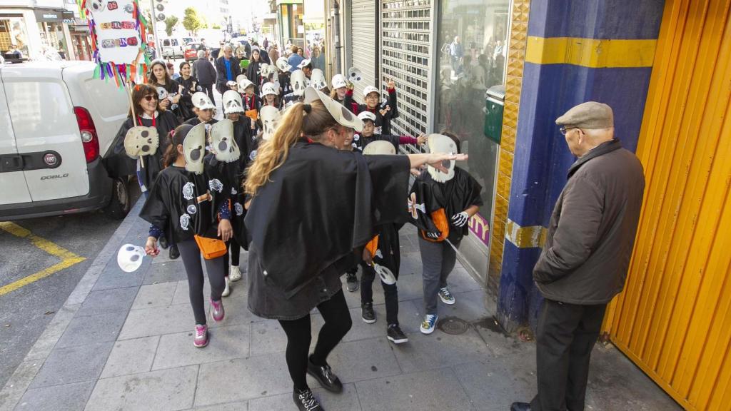 El Concello de A Coruña celebra el Samaín con pasarrúas, talleres infantiles y concurso de escaparatismo