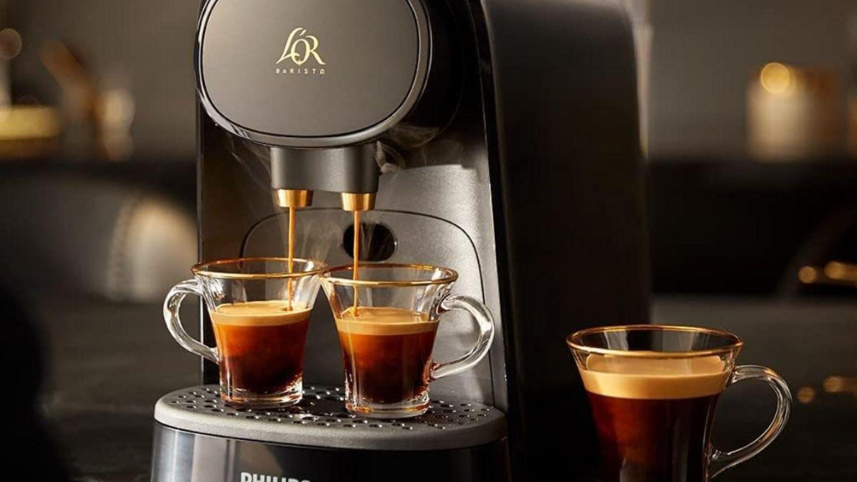 Amazon revienta el precio de la cafetera de cápsulas Philips más bonita, potente y elegante