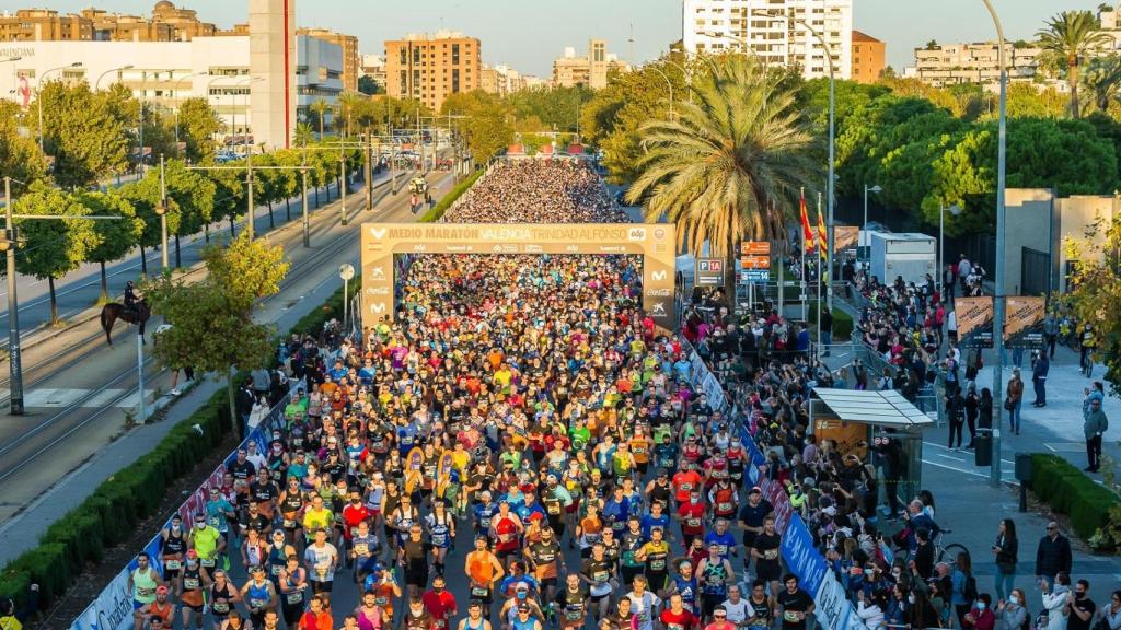 Estos son los cortes de tráfico que sufrirá Valencia por el Medio Maratón este domingo: calles afectadas y horarios