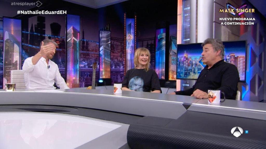 Pablo Motos, Nathalie Poza y Eduard Fernández en 'El Hormiguero'.