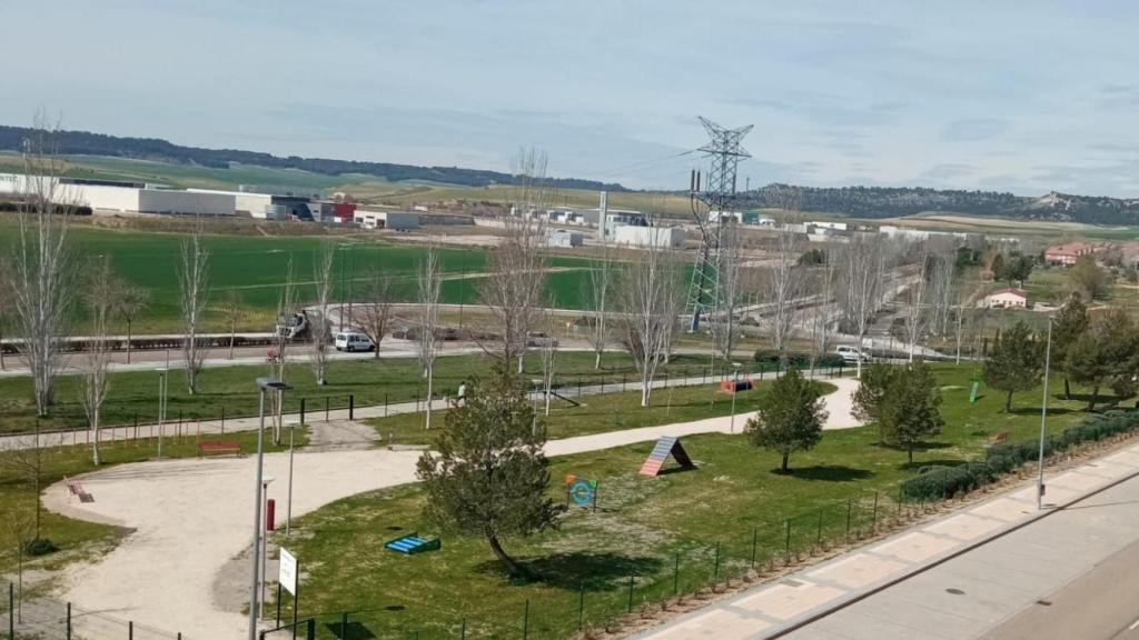 Parque canino de Las Lomas en Arroyo de la Encomienda