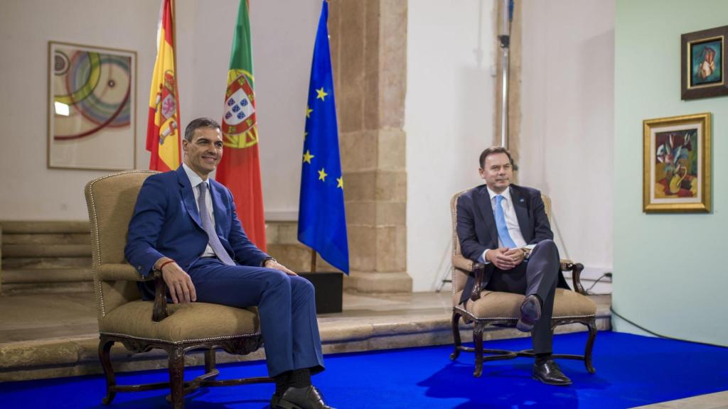 Pedro Sánchez  y el primer ministro de la República Portuguesa, Luís Montenegro.