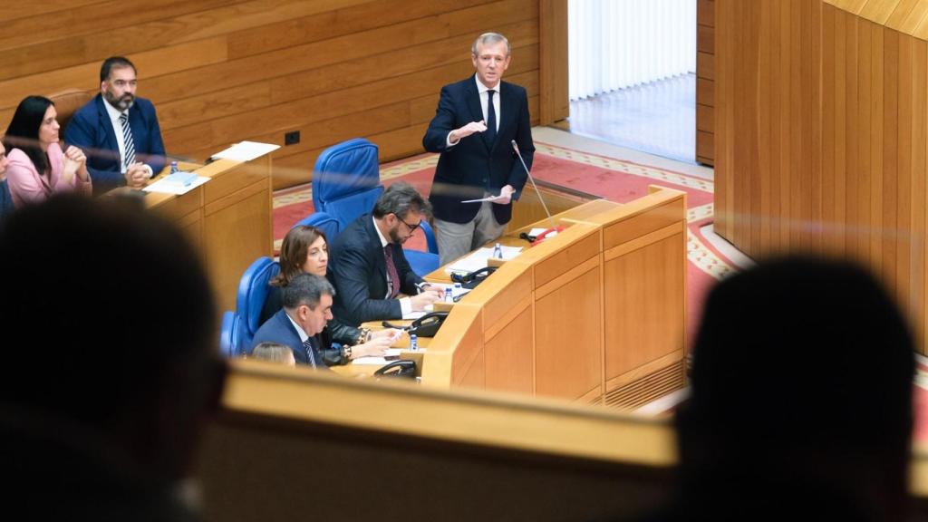 Rueda en el Parlamento de Galicia.