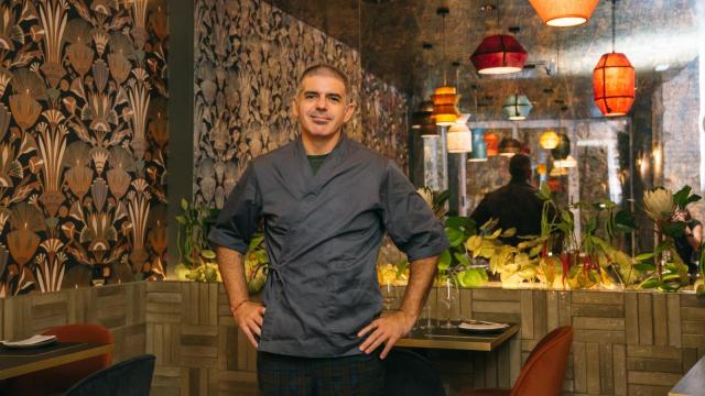 El chef Miguel Pisano en su nuevo restaurante.