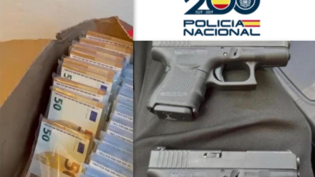 El dinero y las armas intervenidas en los registros domiciliarios