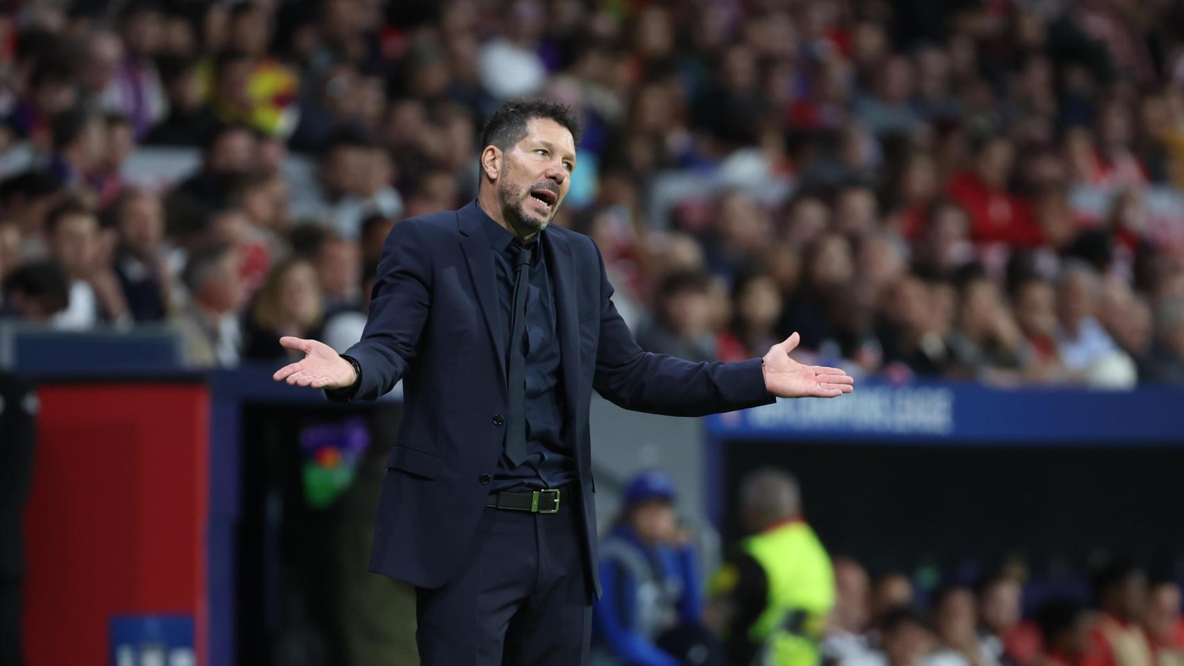 Simeone, durante el Atlético de Madrid - Lille de Champions League