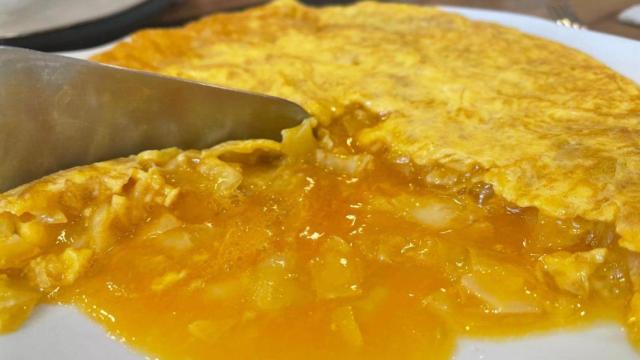 Tortilla de El Caserío de Tión, en Coirós (A Coruña)