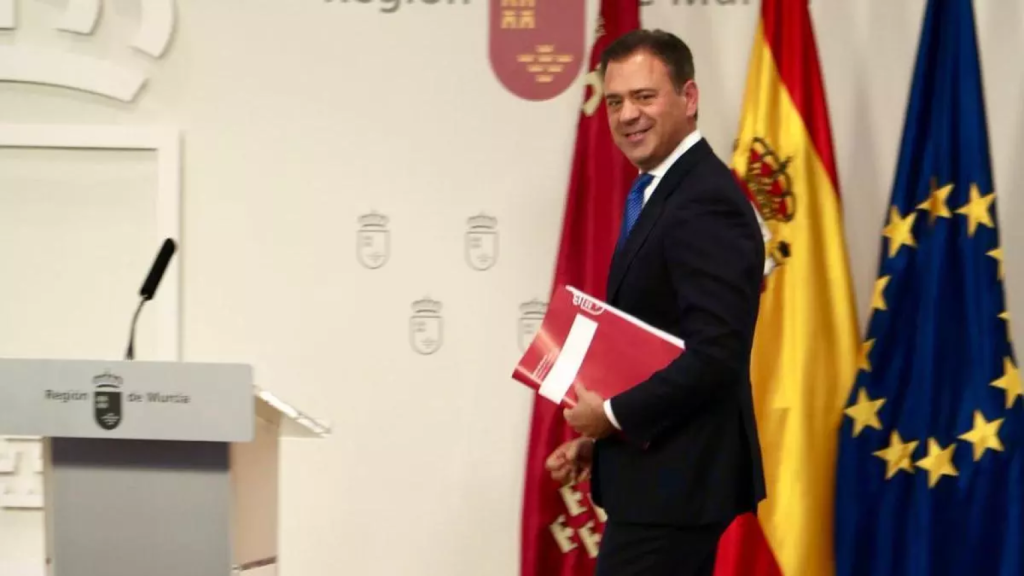 El consejero de Presidencia de la Región de Murcia, Marcos Ortuño, en la rueda de prensa posterior al Consejo de Gobierno de esta semana.