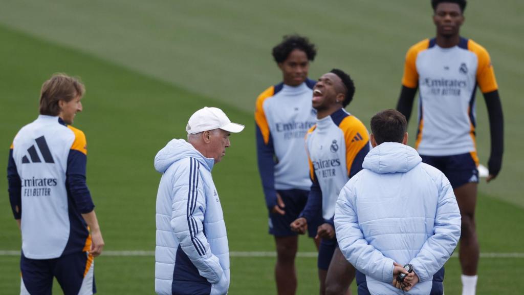 Ancelotti, en el entrenamiento previo a El Clásico.