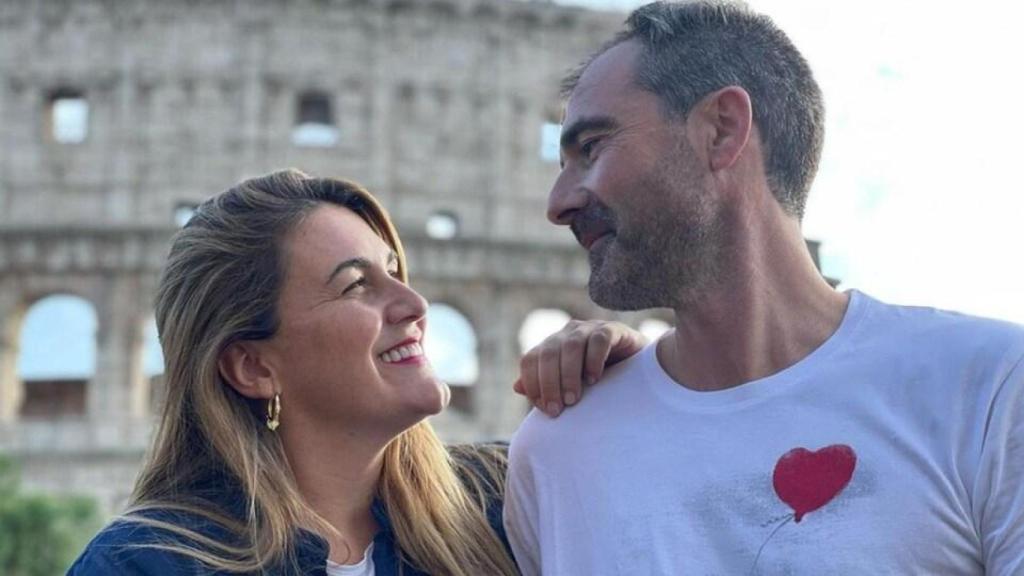 Carlota Corredera y Carlos de la Maza en un viaje a Roma.